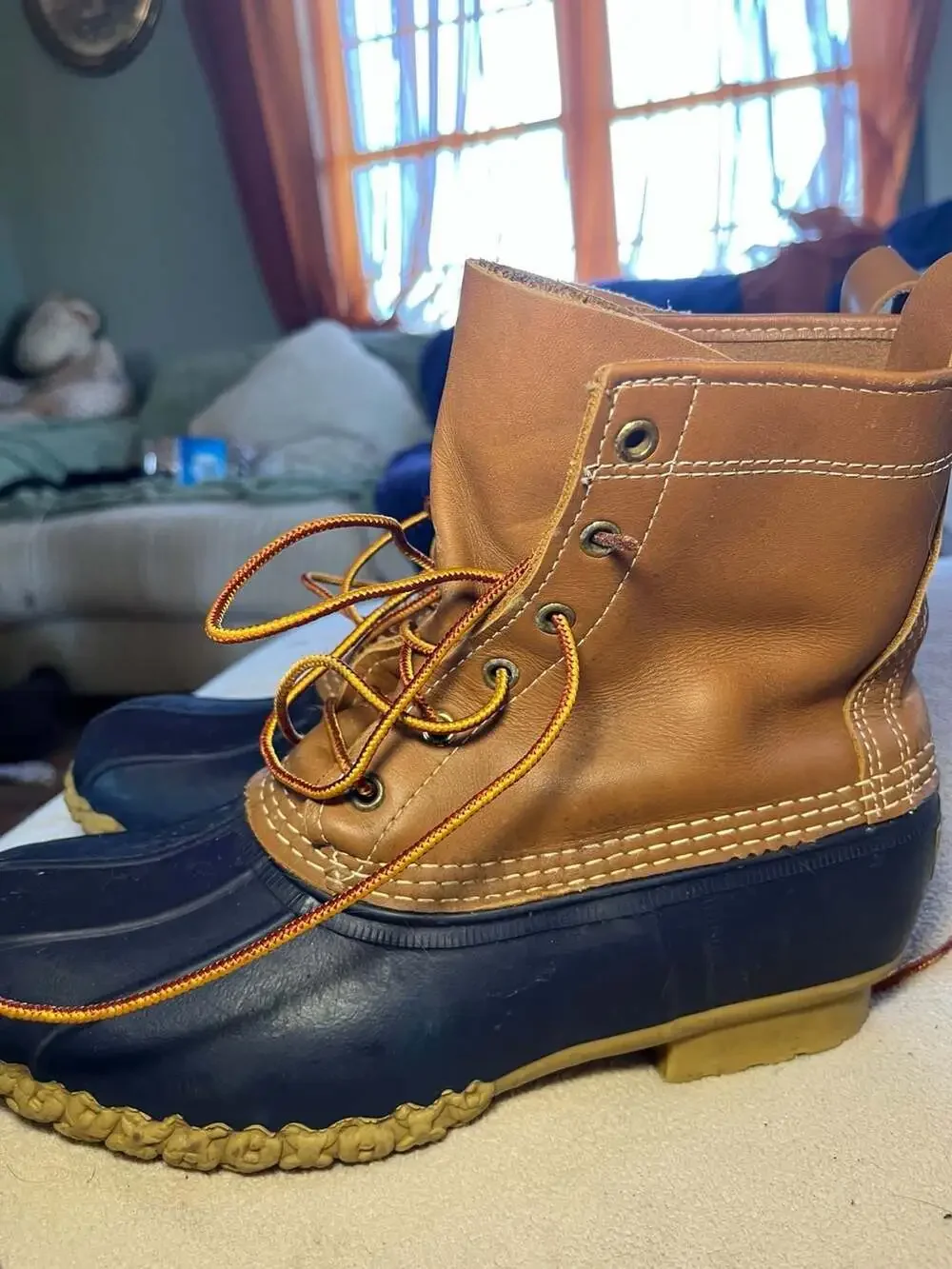 L.L.Bean Bean Boots 8-Inch Leather Duck Boots Navy Tan